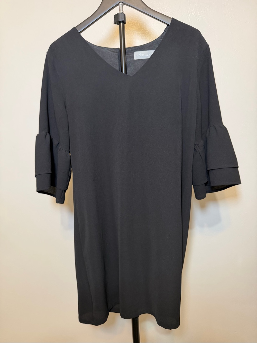Women's Black V-Neck Midi Dress with Tiered Ruffle Sleeves